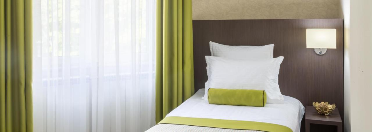 Hotel Alex Галац Экстерьер фото