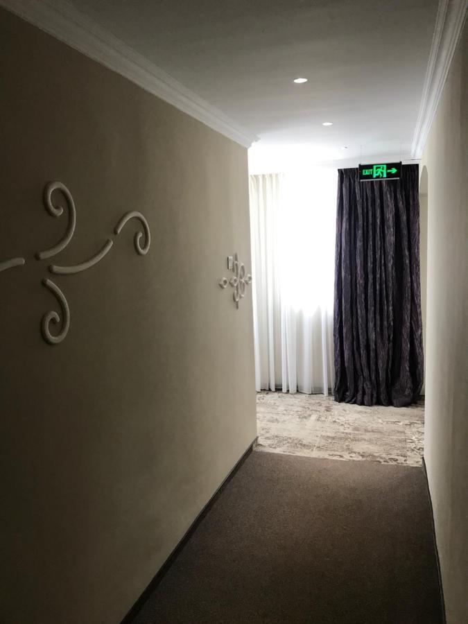 Hotel Alex Галац Экстерьер фото
